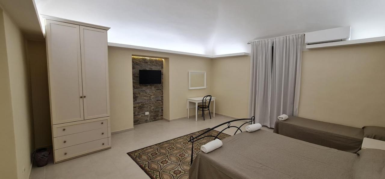 Sikeliafourrooms Catania Eksteriør bilde
