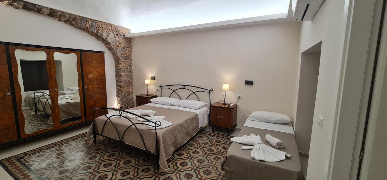 Sikeliafourrooms Catania Eksteriør bilde