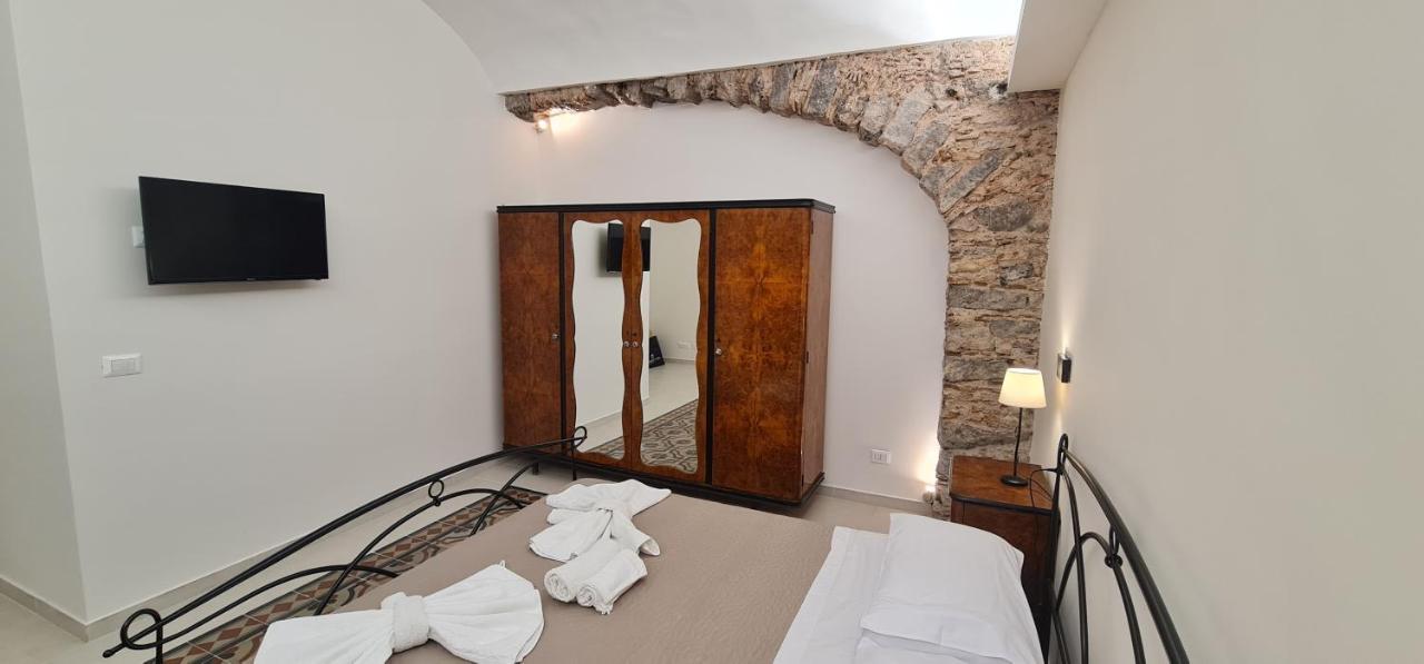 Sikeliafourrooms Catania Eksteriør bilde